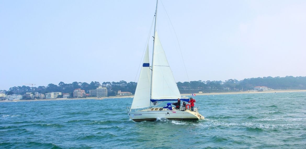 Voile habitable croisière arcachon