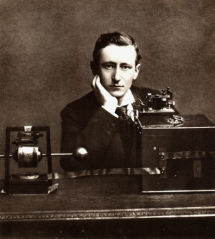 L'Histoire du Poste Radio : Du Morse à la Radiodiffusion L'Histoire du Poste Radio : Du Morse à la Radiodiffusion