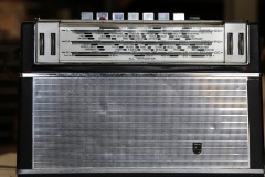 Radio-ancienne-philips-portative