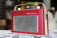 radio portative schaub lorenz rouge