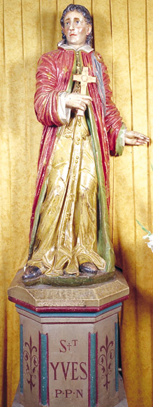 Statue de Saint Yves d'Audenge Statue de Saint Yves d'Audenge