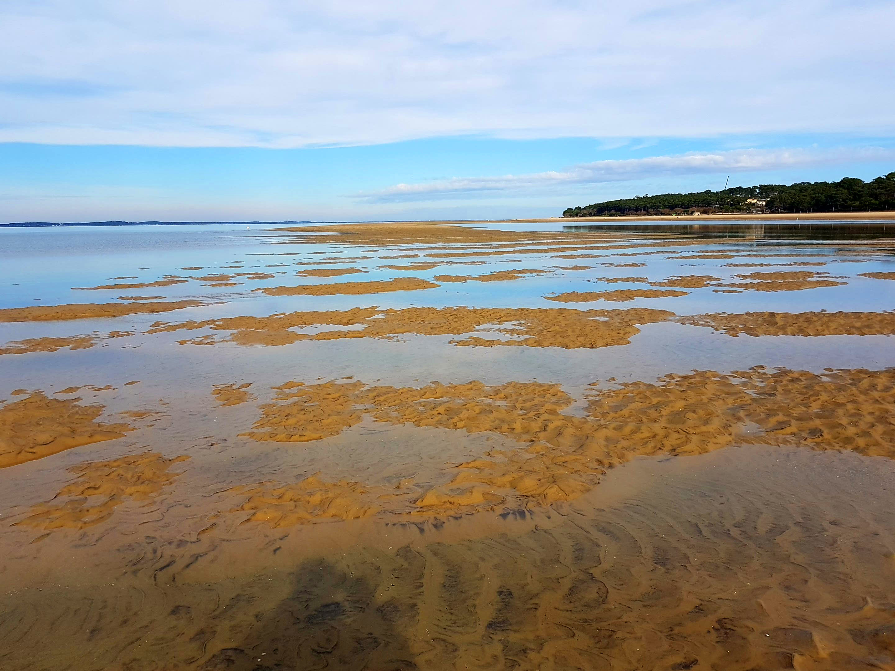 Rare photo du banc de sable de Pereire à marée montante