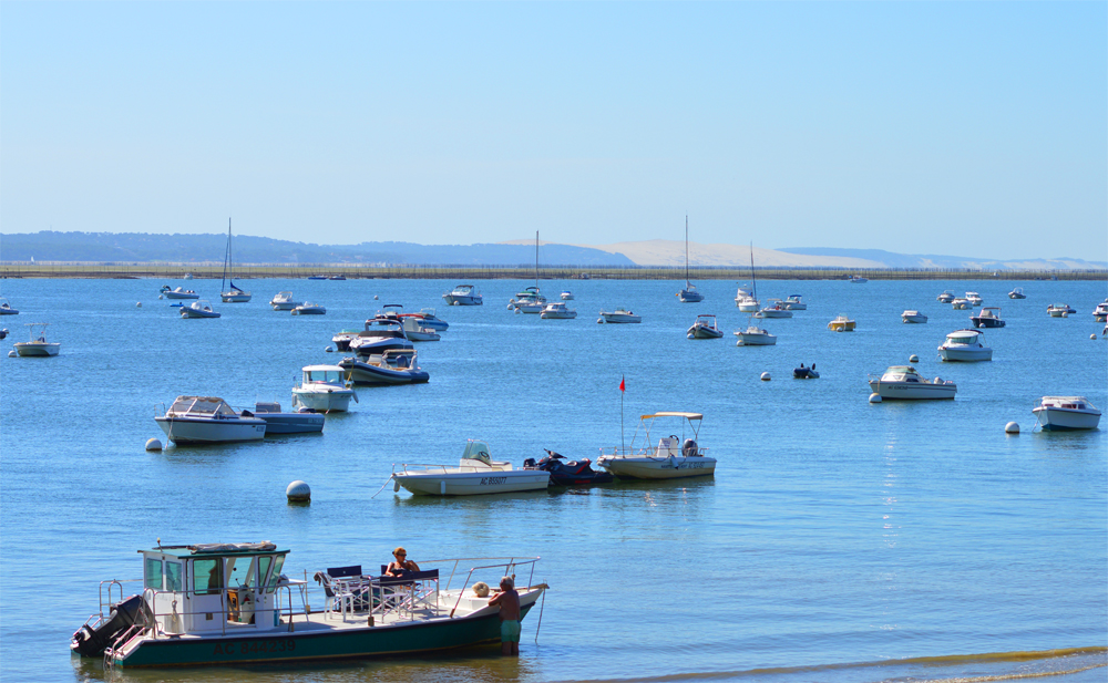 Repas sur les eaux du Bassin d'Arcachon