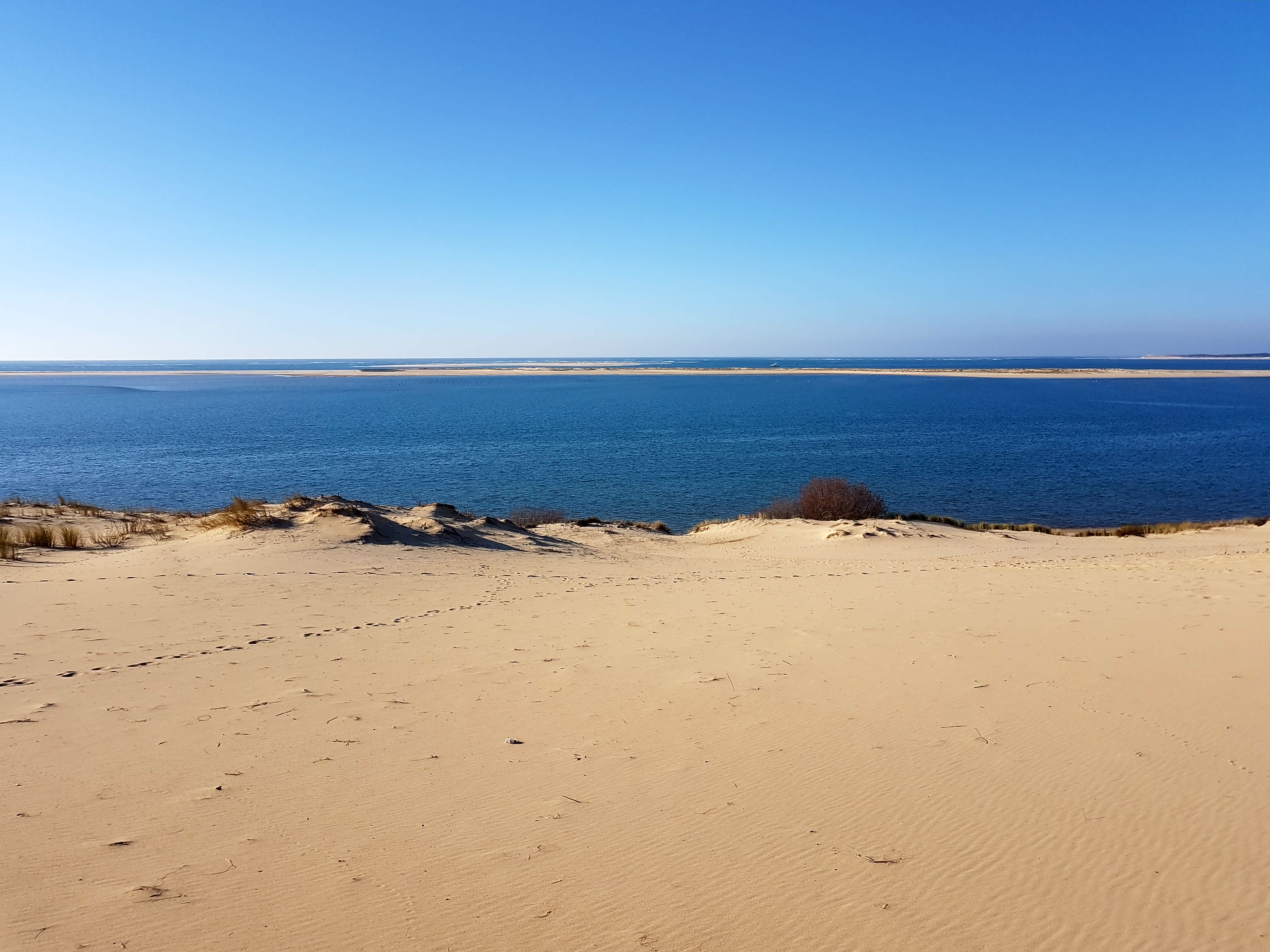 Dune du Pilat et vue sur le banc d'Arguin