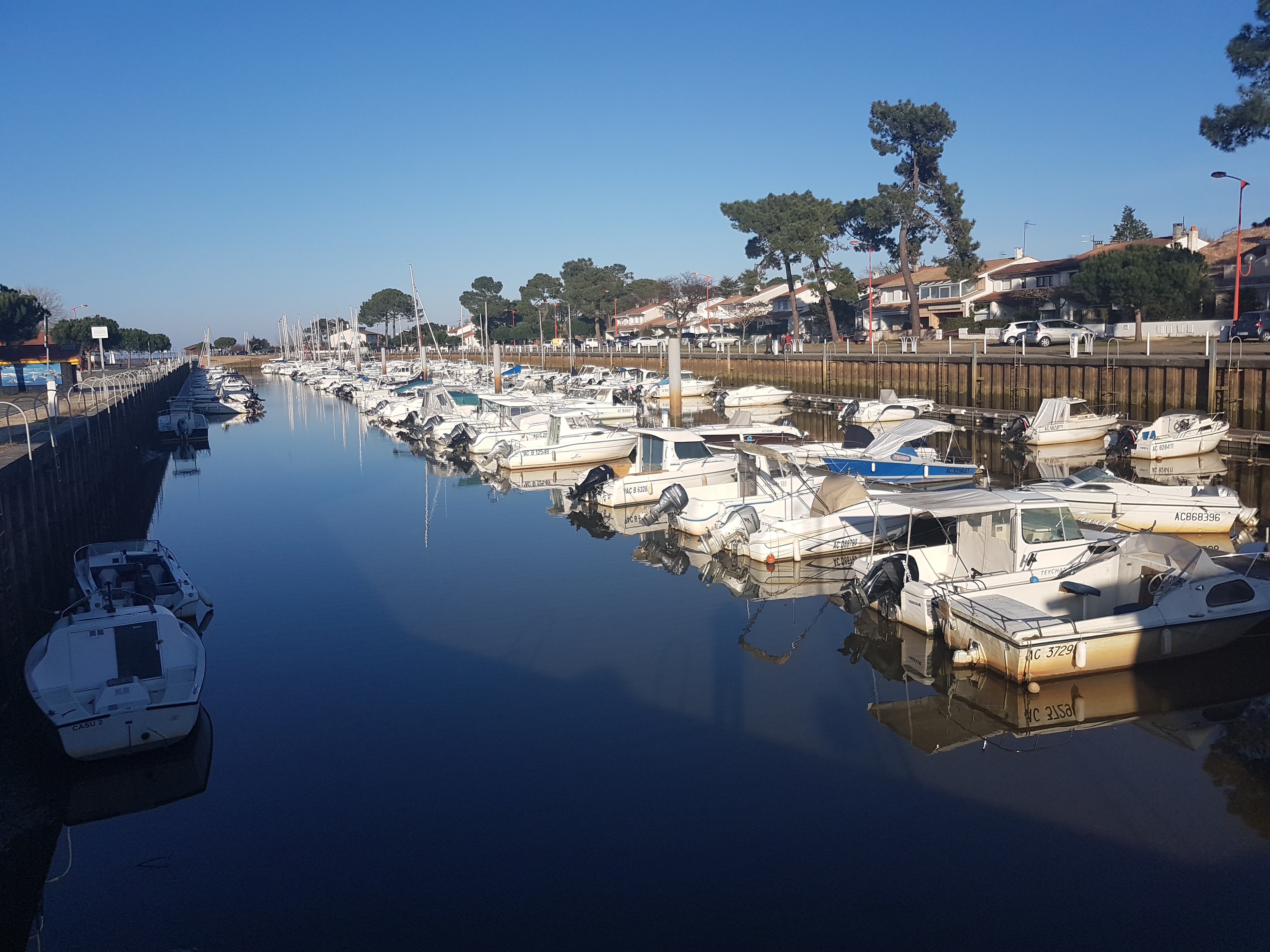 Port de la Hume à Gujan