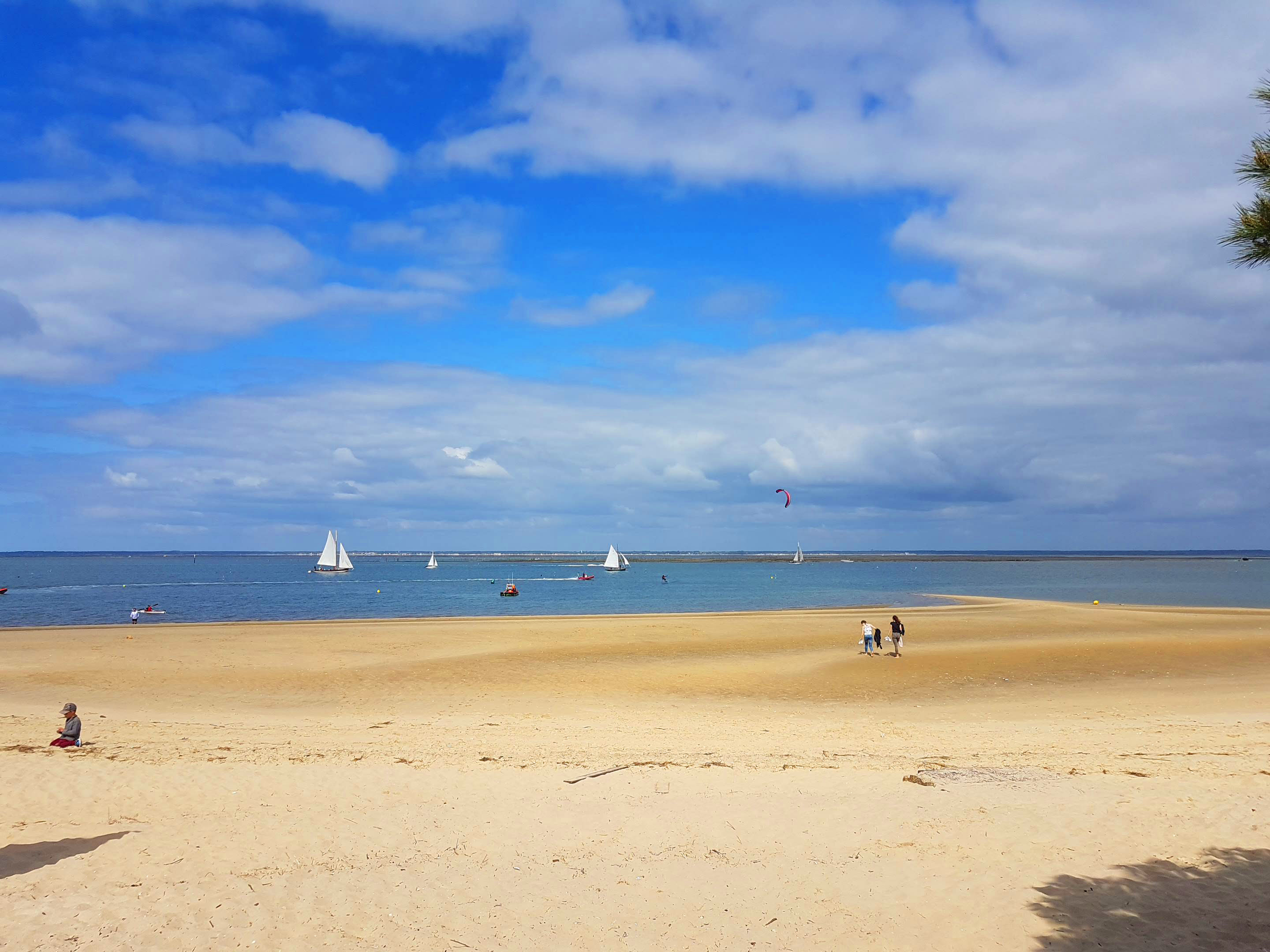 Naviguer sur le bassin d' Arcachon : voile, moteur, ou embarcations de plaisance