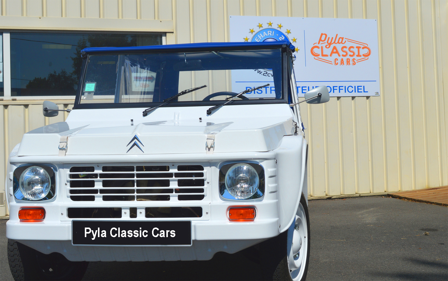 Méhari sur le Bassin d' Arcachon Méhari sur le Bassin d' Arcachon