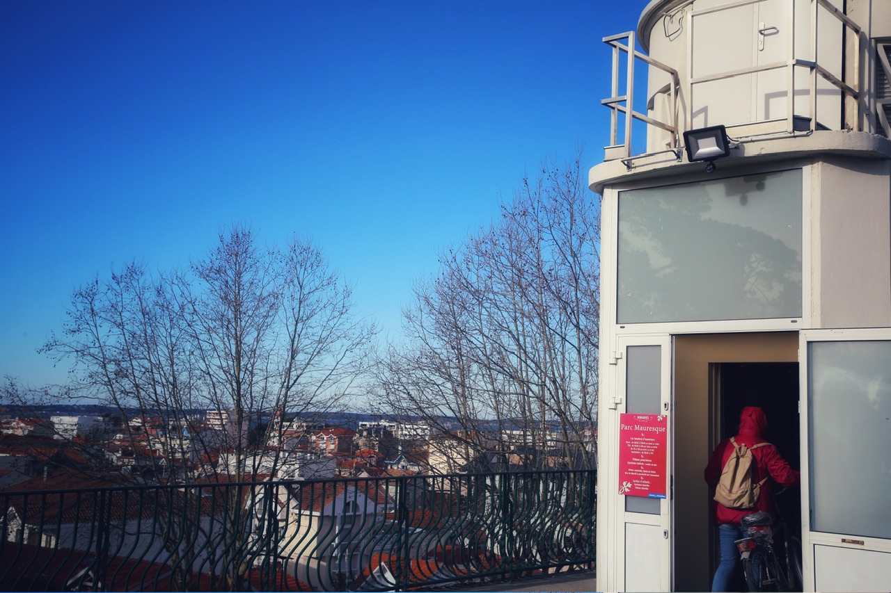 Ascenseur du parc mauresque Ascenseur du parc mauresque