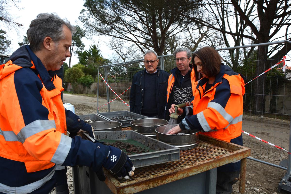 Au second plan, Alain Daulat (SMPA) et Jean-François Chopin (Inra)