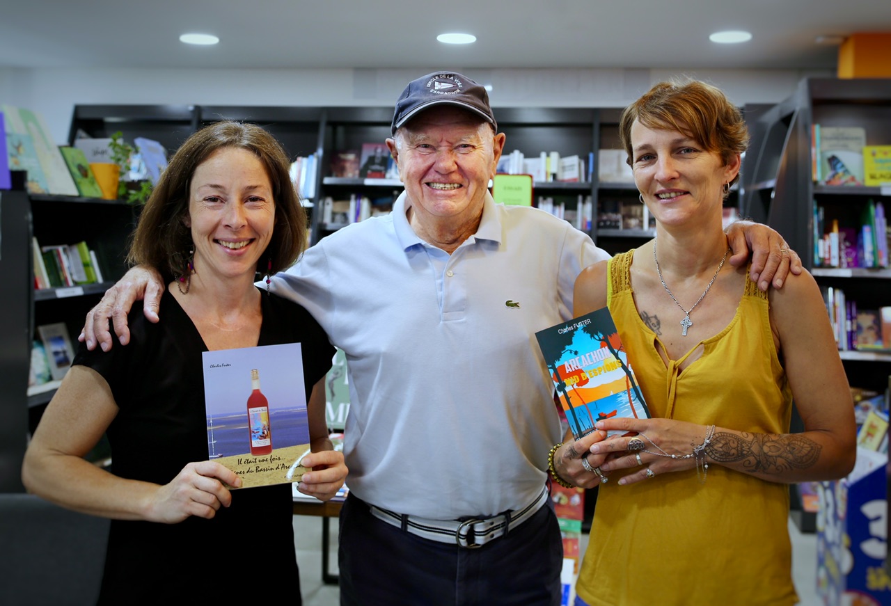 Arcachon, nid d’espion, le dernier livre de Charles Fuster en dédicaces à la librairie Victor Hugo de La Teste Arcachon, nid d’espion, le dernier livre de Charles Fuster en dédicaces à la librairie Victor Hugo de La Teste