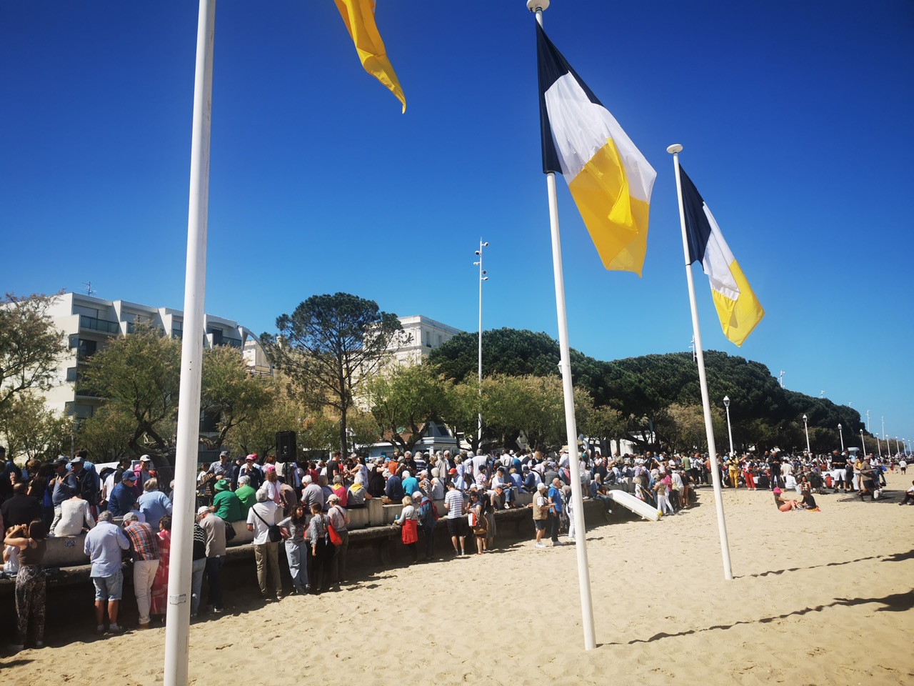 La plage aux écrivains 2025 - Front de mer à Arcachon