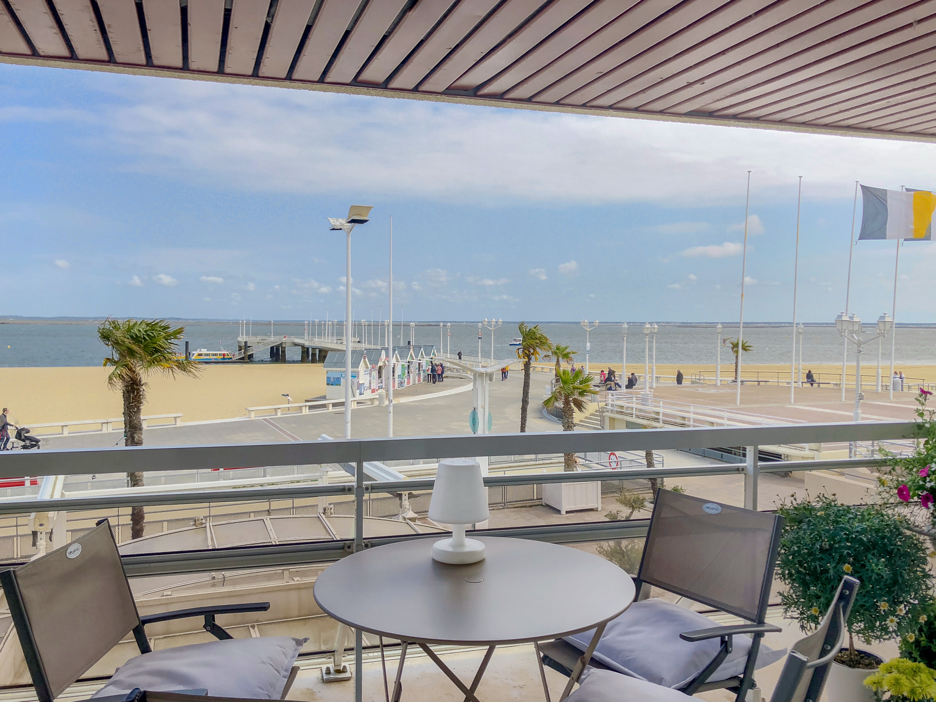 Appartement à louer plein centre d’Arcachon vue jetée Thiers