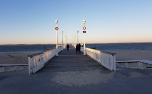 La jetée à Arcachon dans le froid hivernal