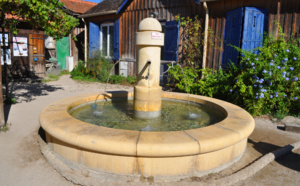 Fontaine célèbre du Bassin d' Arcachon