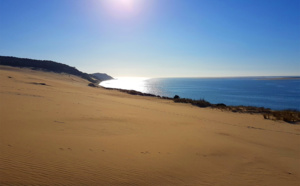 Marcher sur la dune du Pilat vierge de pas