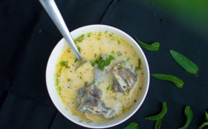 Découvre le mystère de la soupe de poissons du Bassin d'Arcachon : la recette secrète qui rend chaque cuillère inoubliable !