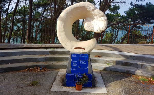 Aux marins du Bassin d' Arcachon morts en mer