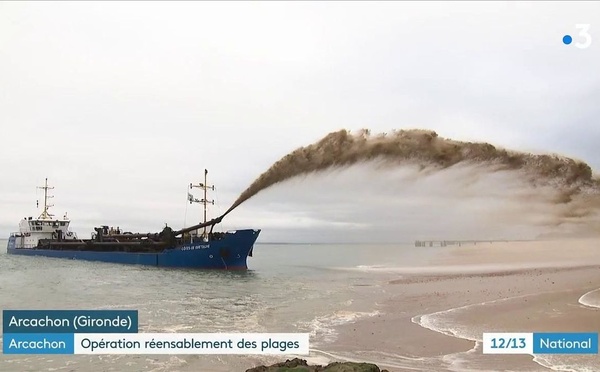 Impressionnant réensablement au Pyla : le sable revient… la vigilance aussi