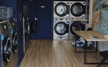 Laveries automatiques sur le Bassin d'Arcachon : pourquoi elles se multiplient malgré nos machines à laver